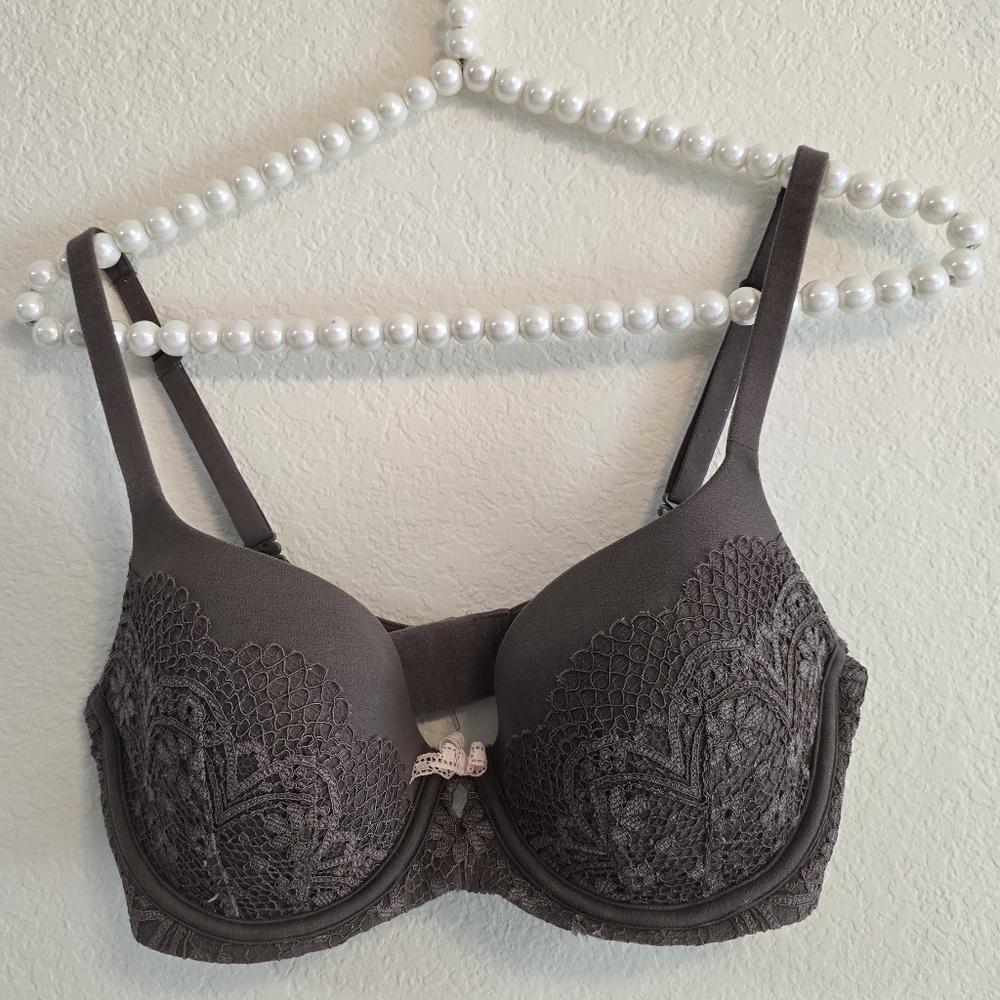 Victoria's Secret Brown Lace Bra 32DD